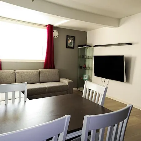 Apartment Beautiful In *